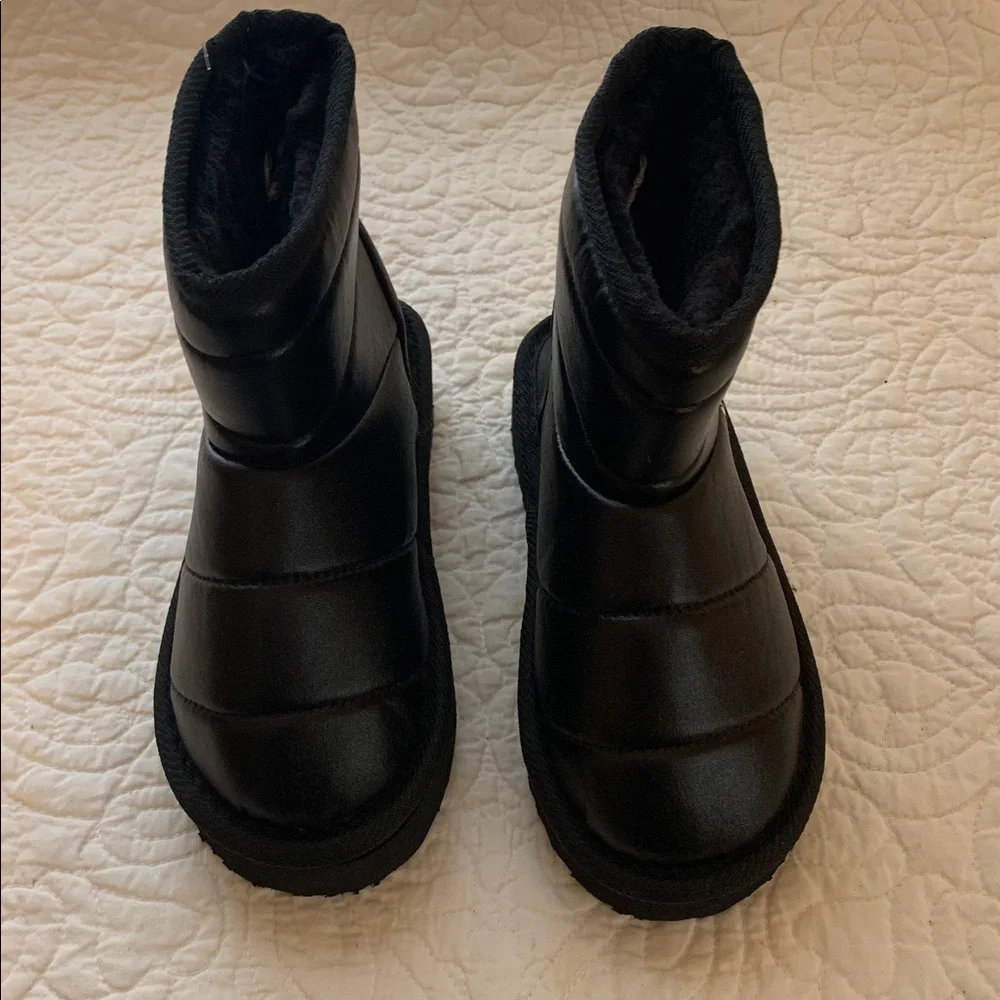 bebe Black Quilted Ankle Booties with Logo Strap NEW Size 11 & Size 1 Super Cute